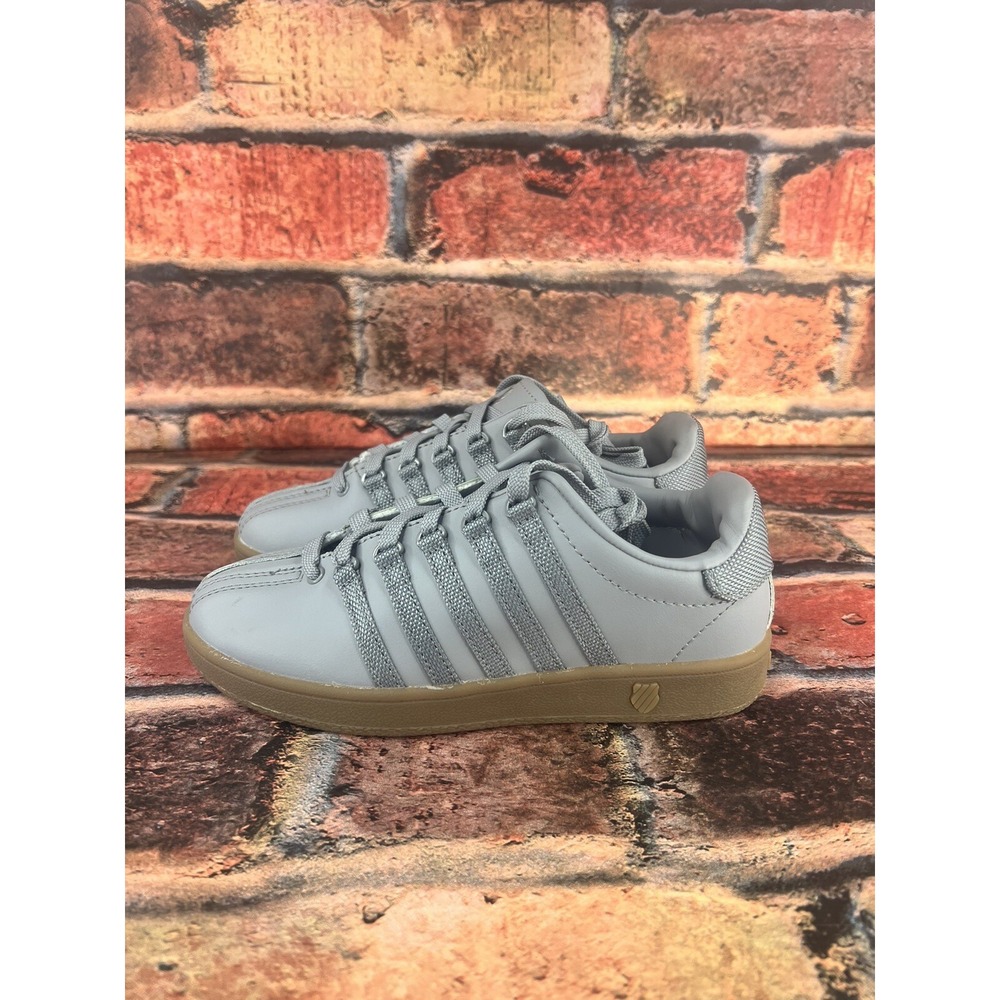 K-Swiss Kids' Classic Vn Sneaker Grey/Dark‎ Gum Size Big Kid  Sz 2.5